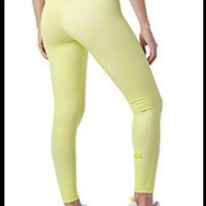 Zumba Dance Co. Ankle Leggings yellow Small, spicy